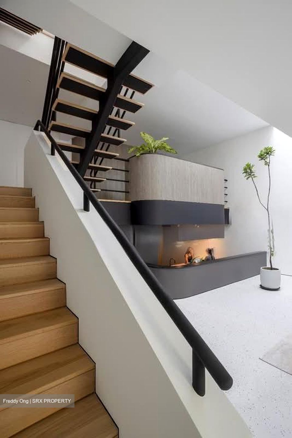 East Coast Road (D15), Terrace #602761341
